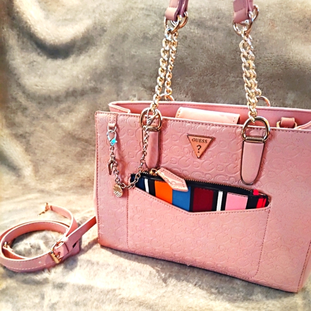 GUESS pink Handbag w Crossbody Strap
